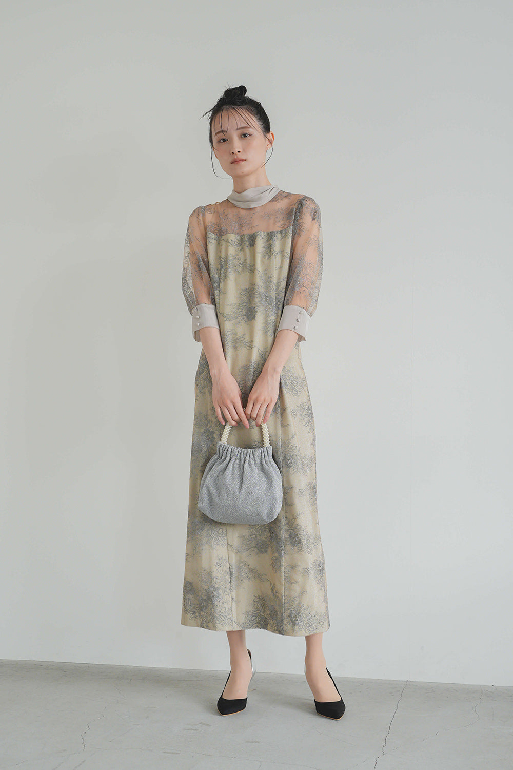 kaene シャイニーレースリボンドレス kaene カエン シャイニーレースリボンドレス ベージュ/M｜結婚式