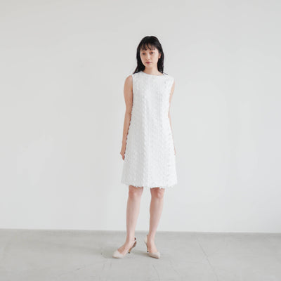 re'kaene(リカエン)outlet(アウトレット)公式サイト ３Dフラワーレースワンピース  ( 36 / white ) 001430　  | モデル身長157cm　着用サイズ36
