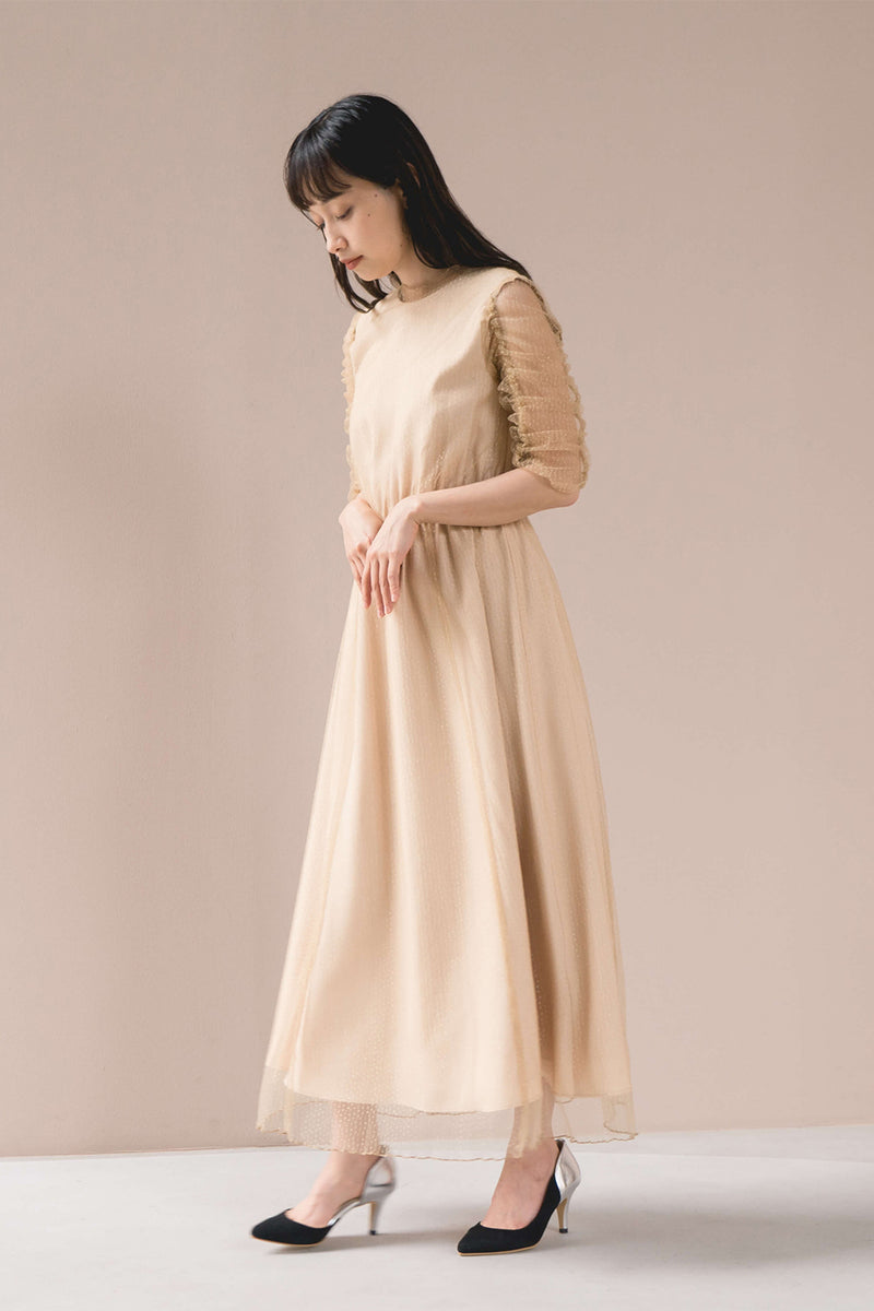 ル シャイニーチュールドレス（ 36 / beige ）100873  | モデル身長157cn　着用サイズ34