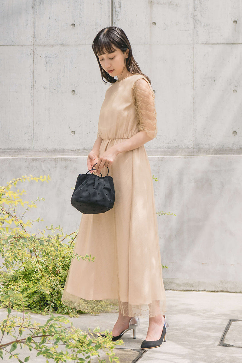 ル シャイニーチュールドレス（ 36 / beige ）100873  | モデル身長157cn　着用サイズ34