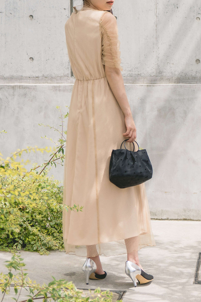 ル シャイニーチュールドレス（ 36 / beige ）100873  | モデル身長157cn　着用サイズ34
